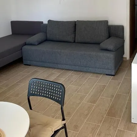 Apartmán For 4 People With Kitchenette